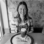 Tutor with wealth of experience in environmental compliance in the maritime industry (ports, shipping and international maritime law)